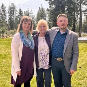 Meet your Posher, Skyler